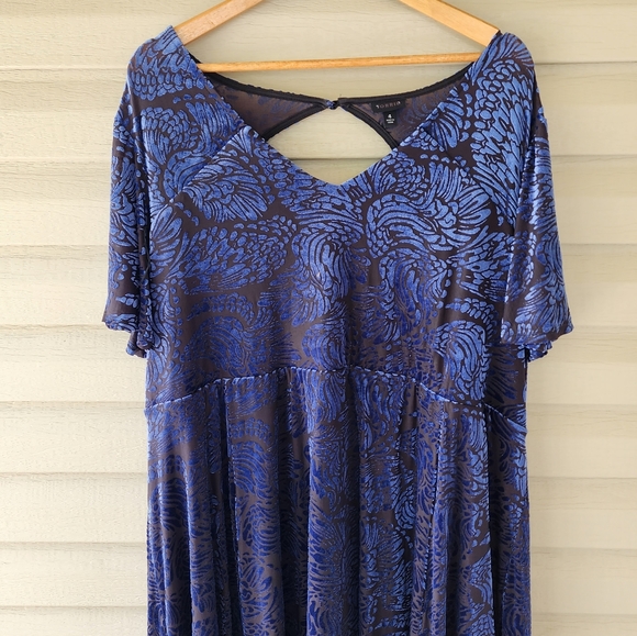 Torrid blue velor print dress size 4X plus size - Picture 3 of 11